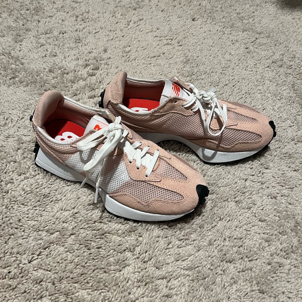 New Balance 327 Rose Water Ghost Pepper Colorway